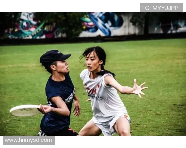 深圳飞盘队在世界滑板锦标赛中的精彩节奏表现与战术分析 深圳飞盘队在世界滑板锦标赛中的精彩节奏表现与战术分析