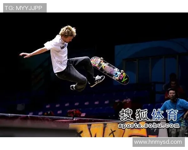 重庆极限运动队在滑板精英赛中以63分稳居积分榜首位