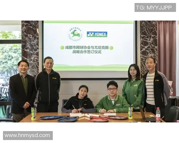 深圳网球队与成都网球队赛后复盘分析团队配合与战术执行的关键要素 深圳网球队与成都网球队赛后复盘分析团队配合与战术执行的关键要素